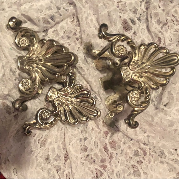 Vintage Elegance silver plated knife stand and two napkin holders - great shape. - Picture 7 of 9